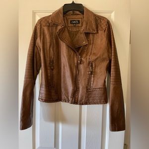 Lightly worn pleather jacket. size L